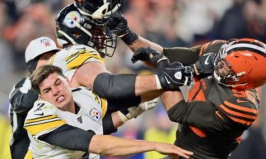 browns-steelers-brawl