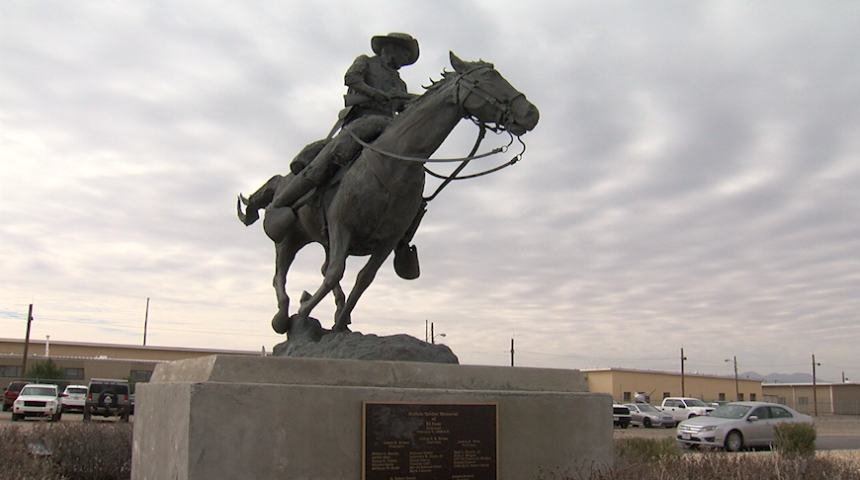 The story behind the Buffalo Soldier statue at Fort Bliss - KVIA