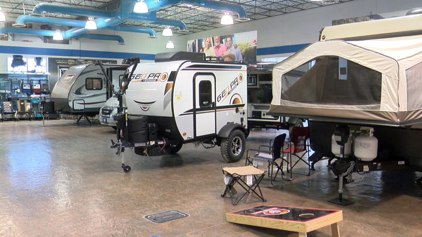 CAMPING_WORLD
