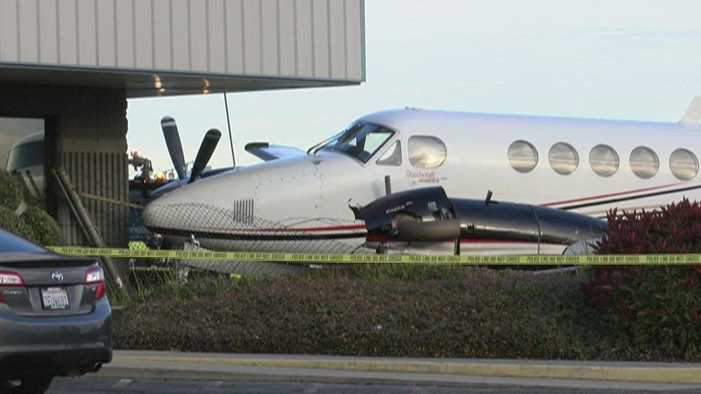 teen steals plane