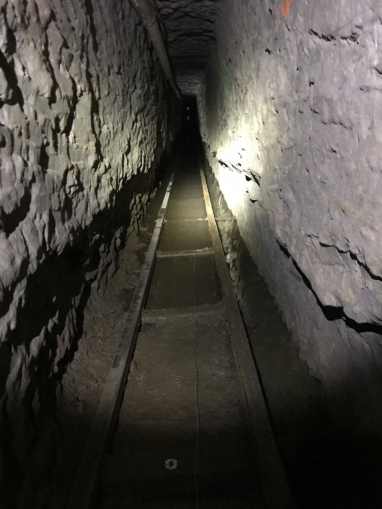 SD Border Tunnel 6