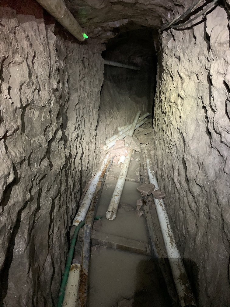 SD Border Tunnel 7