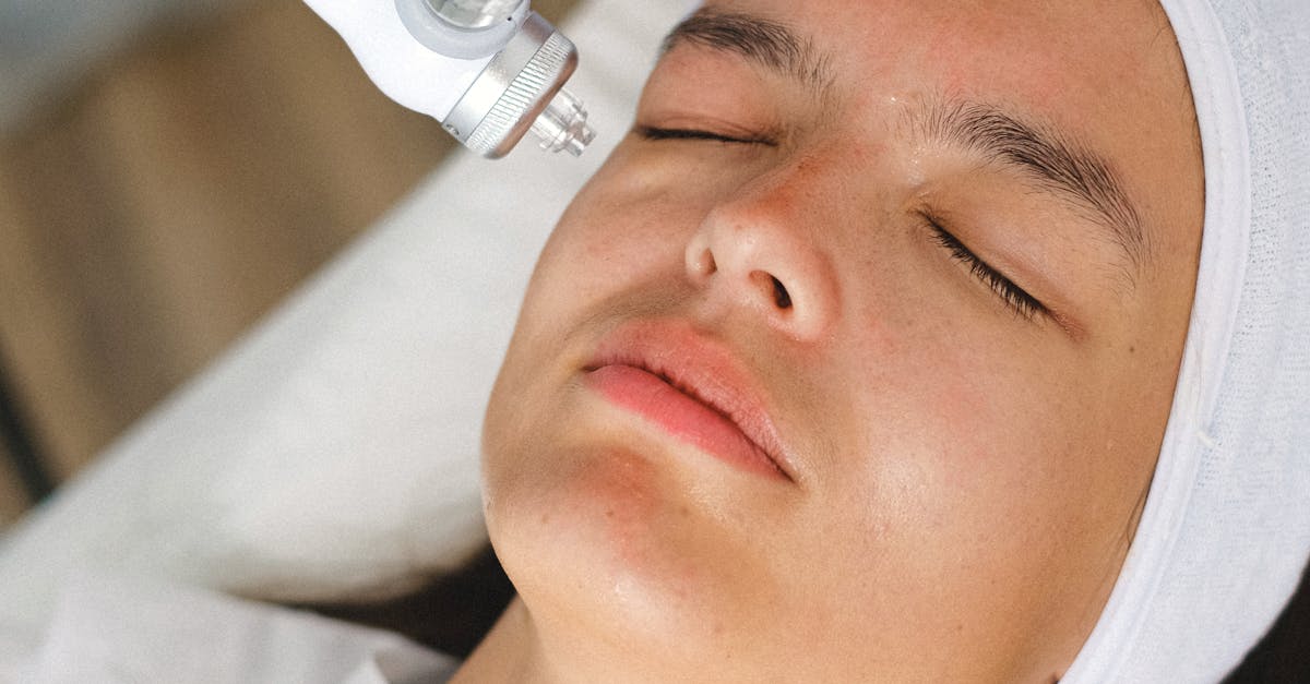 What is better Botox or dermal fillers?