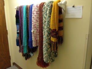 prayer shawl rack 1603