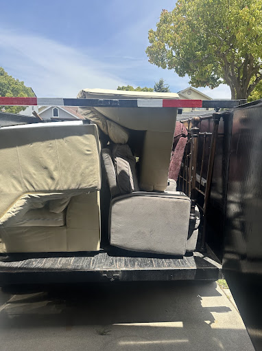 Residential dumpster rental in Monterey CA