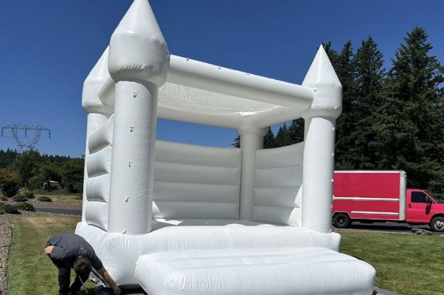 Inflatable Bounce House Rentals Vancouver