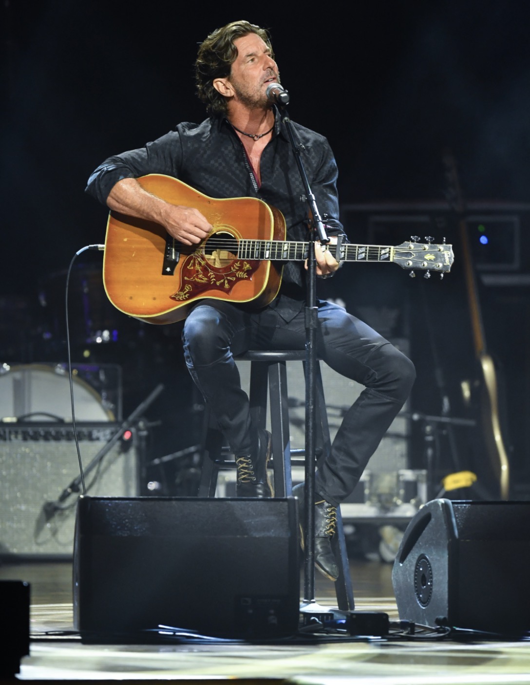 Brett James