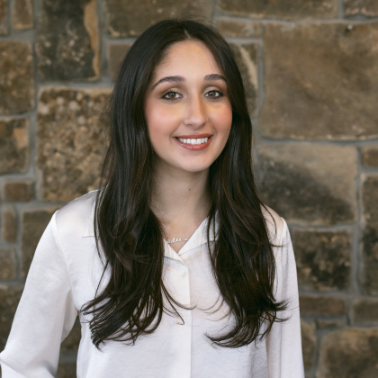 allison_pilotti_headshot_1.png
