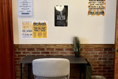 Writing Room 7