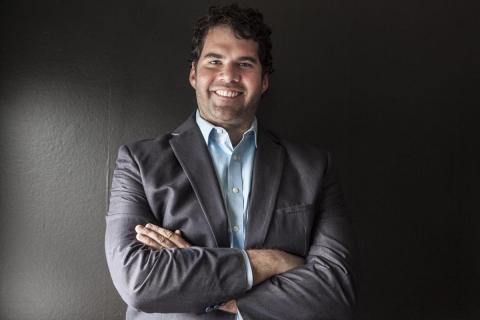 greg_gallophoto_002.jpeg