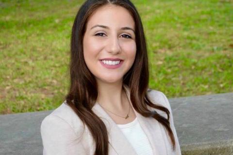 kaylan_moody_headshot_002.jpeg