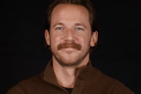 travis_myatt_headshot_2.png