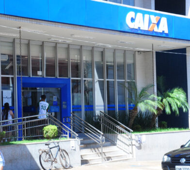 Estelionatários conseguiram acesso a conta da vítima no Banco Caixa e retiraram o dinheiro agencia