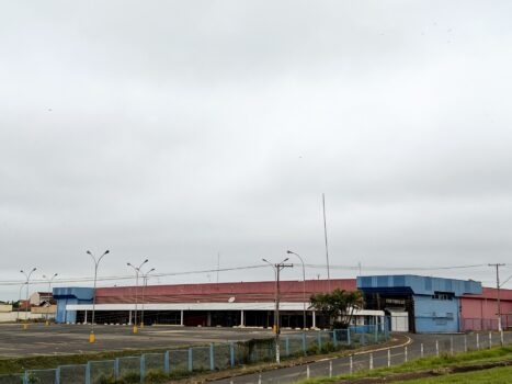 Prédio do antigo Extra terá unidade do Paulistão Atacadista NEGÓCIOS: Savegnago anuncia “Paulistão Atacadista” no antigo Extra