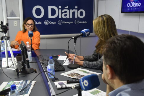 Graça Lemos participou do programa O Diário News que vai ao ar também nas redes sociais (Foto: Tininho Júnior – O Diário de Barretos) Graça Lemos participou do programa O Diário News que vai ao ar também nas redes sociais (Foto: Tininho Júnior - O Diário de Barretos)