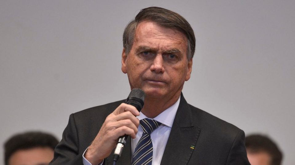 Cidade de Barretos dá título de cidadão honorário a Jair Bolsonaro