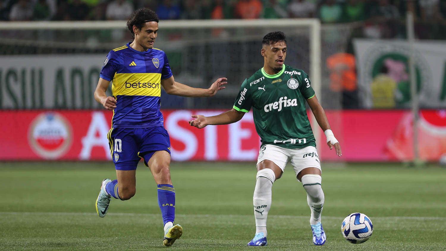 Boca Juniors vence Palmeiras nos pênaltis e avança à final da Libertadores