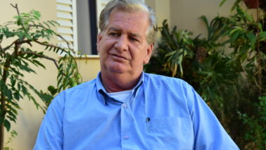 Nestor apontou benefícios da troca do açúcar pelo mel (Foto: O Diário de Barretos) O Sindicato Rural do Vale do Rio Grande – SIRVARIG – em parceria com o SENAR (Serviço Nacional de Aprendizagem Rural) e a FAESP (Federação da Agricultura do Estado de São Paulo)