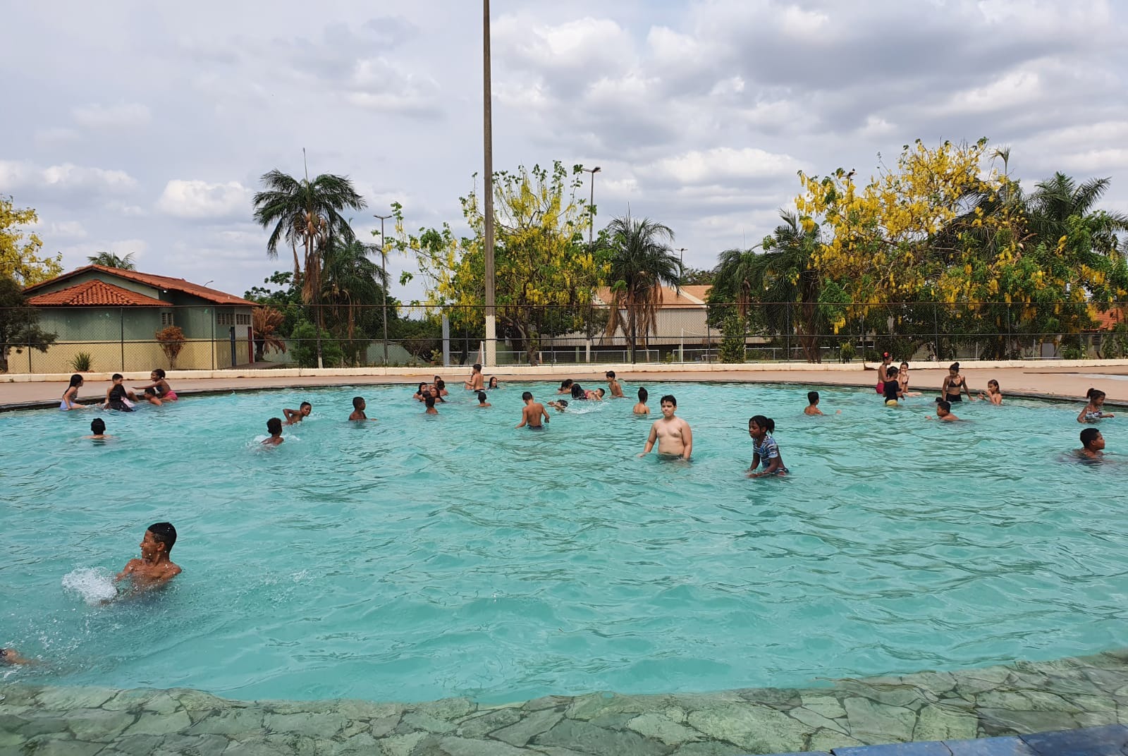 Abertas inscrições para modalidades esportivas e recreação no Racibe
