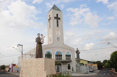 Apresentação será realizada na Igreja Santo Antônio de Pádua (Foto: O Diário de Barretos) A Paróquia Santo Antônio de Pádua do Christiano Carvalho inicia hoje (12), a programação da tradicional quermesse do padroeiro.