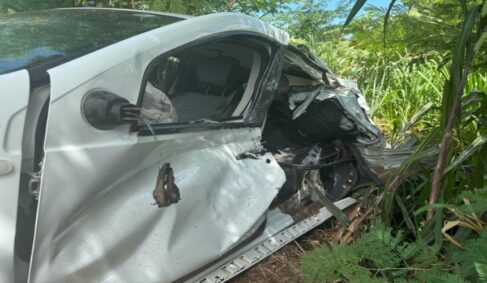 Acidente envolve carro e dois caminhões na rodovia Assis Chateaubriand (Foto: Divulgação - O Diário de Barretos)