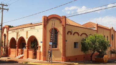 Com a coordenação da presidente Maria Bernadete Meneguelo, acontece hoje (3) no Educandário Sagrados Corações, a partir das 19h, a Festa Julina das Famílias