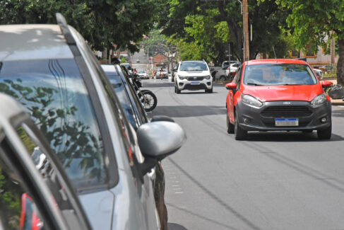 Licenciamento 2024 chega às placas de final 9 neste mês Licenciamento 2024 chega às placas de final 9 neste mês