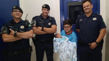 Guarda Civil Municipal de Bebedouro salva criança afogada com leite materno