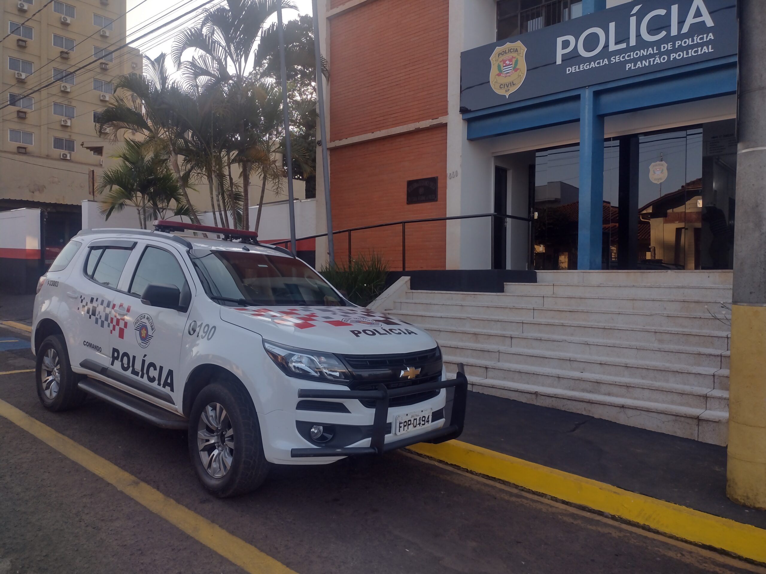 Vítima registra roubo de carro após ser abordado na rodovia