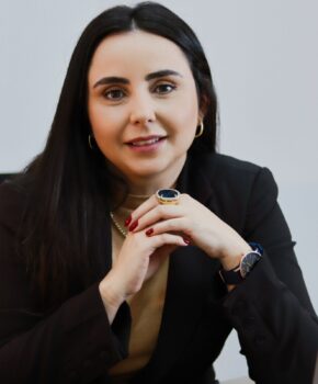 Vanessa Pianta Advogada especialista em INSS Instagram @vanessapiantaadv BPC e Bolsa Família: Entenda