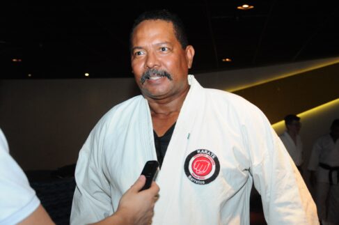 Silvio O professor Silvio Ricardo Rodrigues informou que as aulas de Karate votaram a ser realizadas nesta semana,