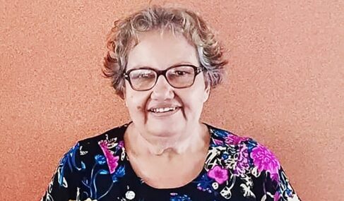 No último dia 14, Sônia Roberti da Silva comemorou mais um aniversário cercada pelo carinho de familiares e amigos! Parabéns, Sônia! Desejamos muito sucesso e toda a felicidade do mundo para você! Parabéns, Sônia!