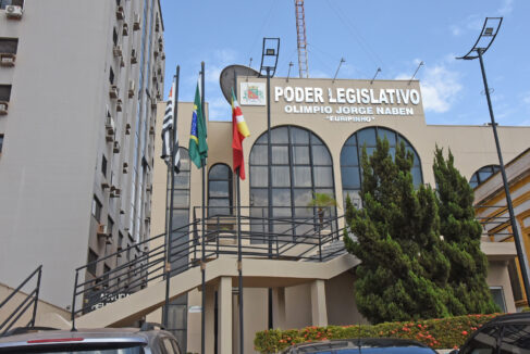 Eleição barretense terá 80 candidatos a menos na disputa pela Câmara Eleição barretense terá 80 candidatos a menos na disputa pela Câmara