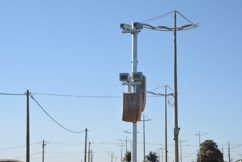 Radares instalados em junho não têm data para início de operação A partir da zero hora de quarta, dia 9, os radares de fiscalização eletrônica de velocidade voltam a operar na área urbana de Barretos, após passarem por um período de reestruturação pela Secretaria Municipal de Trânsito e Mobilidade Urbana.
