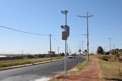 Avenida das Nações tem limite de velocidade de 50 km/h e radar nos dois sentidos (Foto: O Diário de Barretos) Avenida das Nações tem limite de velocidade de 50 km/h e radar nos dois sentidos (Foto: O Diário de Barretos)