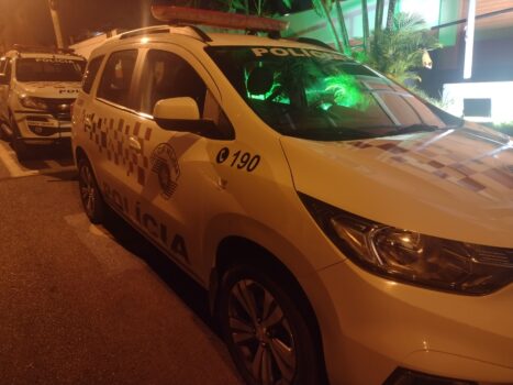 Pedreiro é preso após espancar e ferir gravemente a esposa em posto de combustível (Foto: O Diário de Barretos) Pedreiro é preso após espancar e ferir gravemente a esposa em posto de combustível (Foto: O Diário de Barretos)