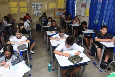 WhatsApp Image 2024-11-14 at 17.38.45 As provas do Saresp (Sistema de Avalição do Rendimento Escolar do Estado de São Paulo) estão sendo aplicadas pela Secretaria da Educação do Estado de São Paulo desde quarta-feira (13), para 1,5 milhão de estudantes de classes dos 2º e 5º (anos iniciais) e do 6º ao 9º (anos finais)