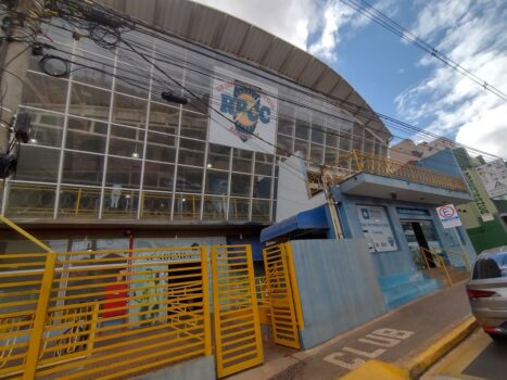 O departamento de esportes do Rio das Pedras Country Club inicia no domingo (9), o Campeonato Livrão 2025.