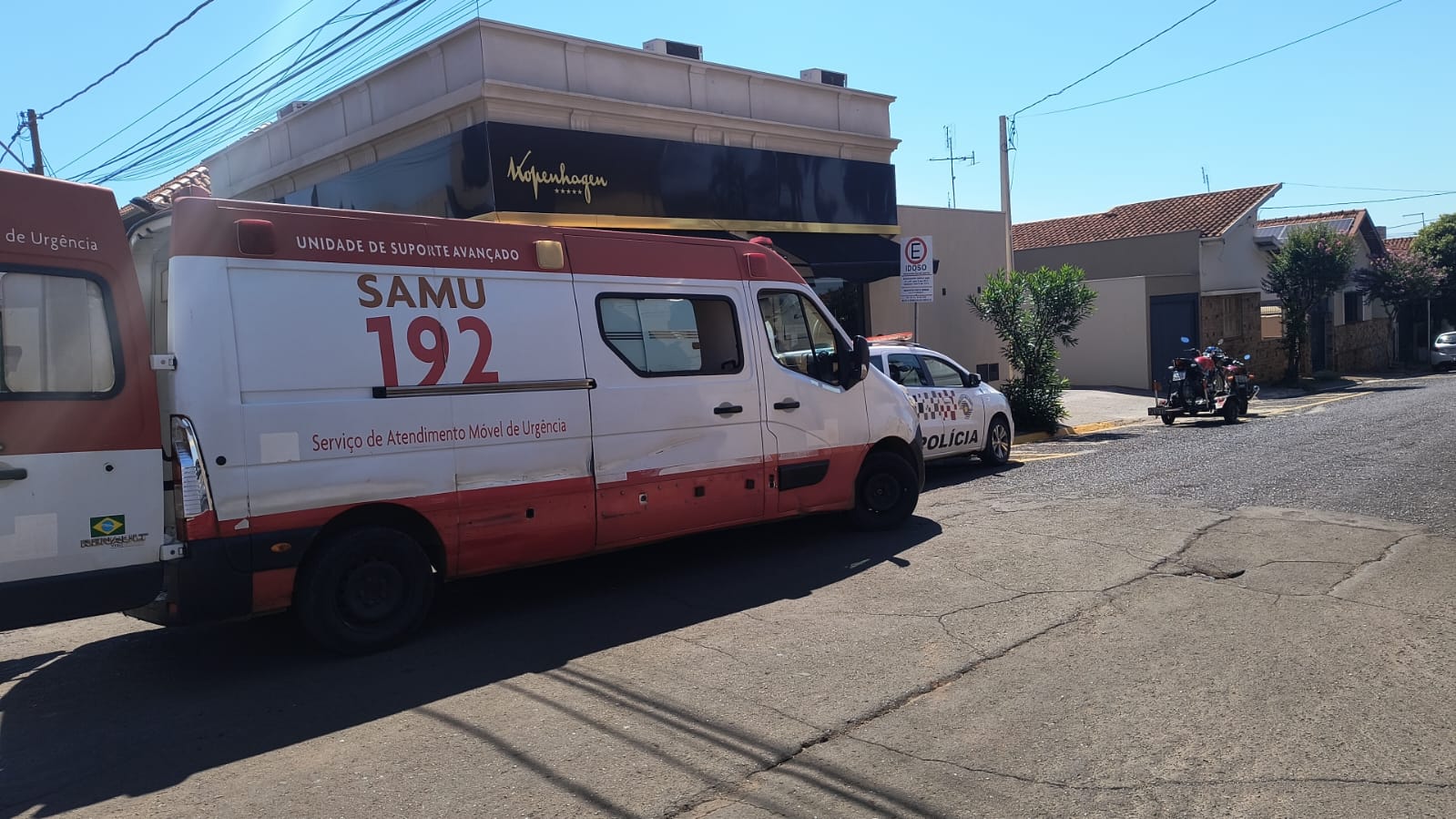 SAMU socorre vítimas de acidente na área central