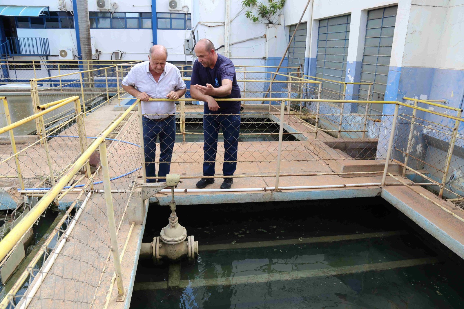 Superintendente do SAAE Barretos vistoria instalações da ETA Baroni