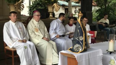 A Paróquia Santo Antônio de Pádua, através do padre Deonísio Helko, informou que está agendado para hoje (10), às 18h30, a realização da tradicional procissão de Santos Reis.