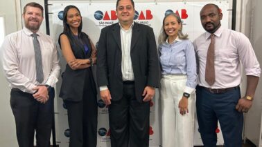 WhatsApp Image 2025-01-08 at 17.52.18 A nova diretoria da 7ª Subseção da OAB (Ordem dos Advogados do Brasil) de Barretos tomou posse na terça-feira (7), com a elaboração da ata de posse.