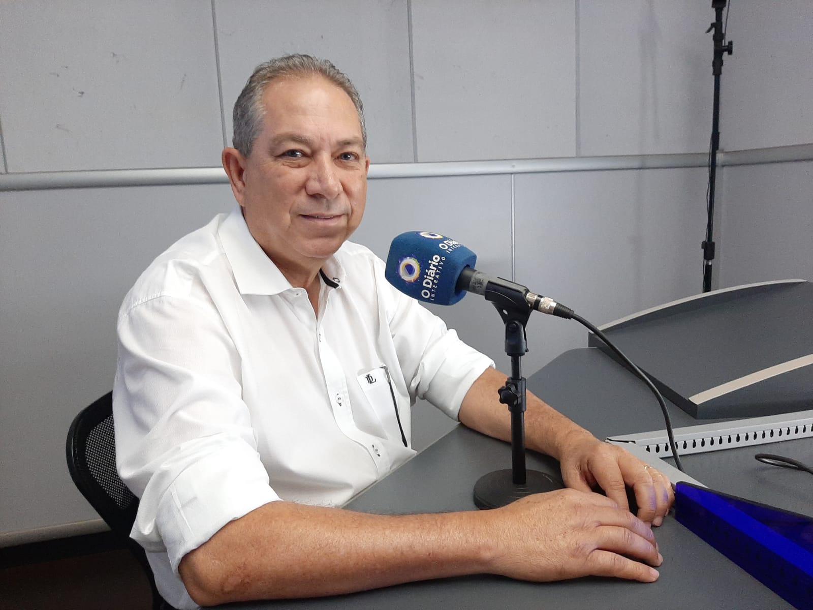 Prefeito parabeniza os 64 anos da Rádio O Diário