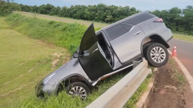 A Polícia Rodoviária registrou um acidente de trânsito sem vítima na tarde de quarta-feira (29), no km 426 da rodovia Brigadeiro Faria Lima, em Barretos.