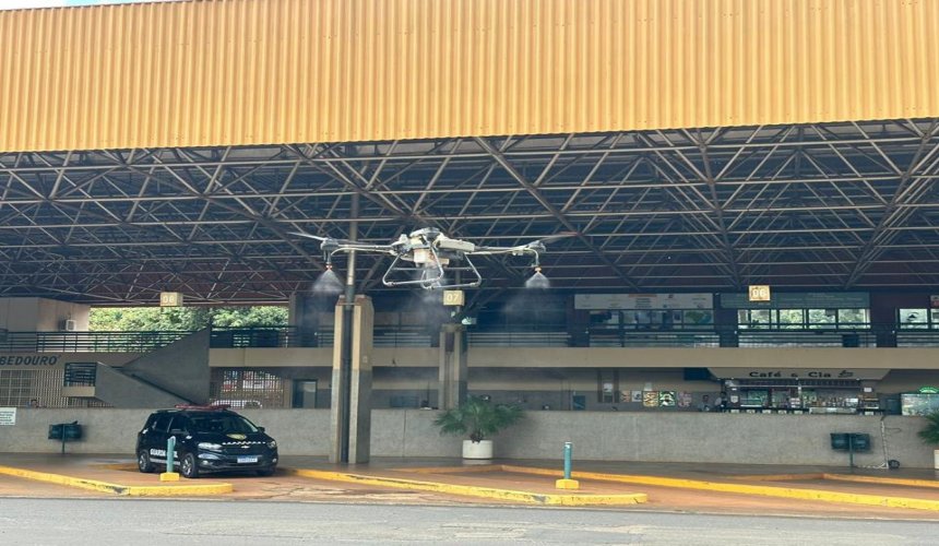 Bebedouro usa drone para combate à dengue