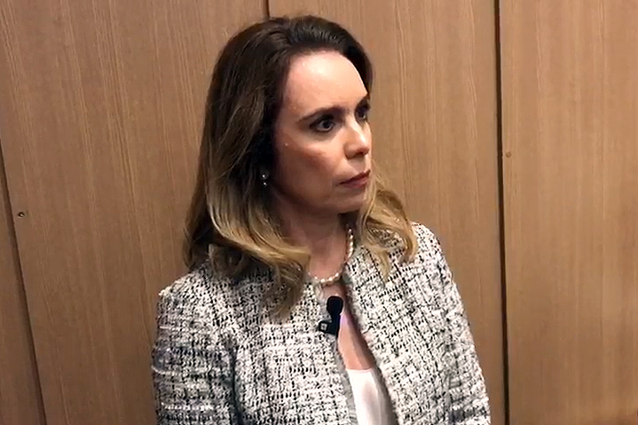 Autoridades prestigiam transmissão de governo após posse