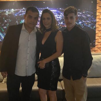 PARABÉNS PARABÉNS