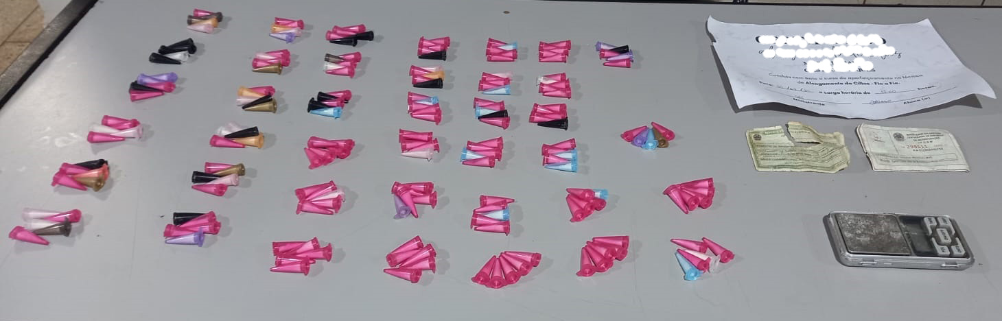 Polícia Militar encontra cocaína em apartamento