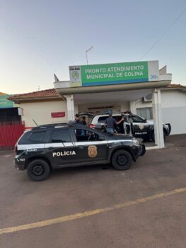 Acusado passou por exame médico antes de ser levado para a cadeia de Colina