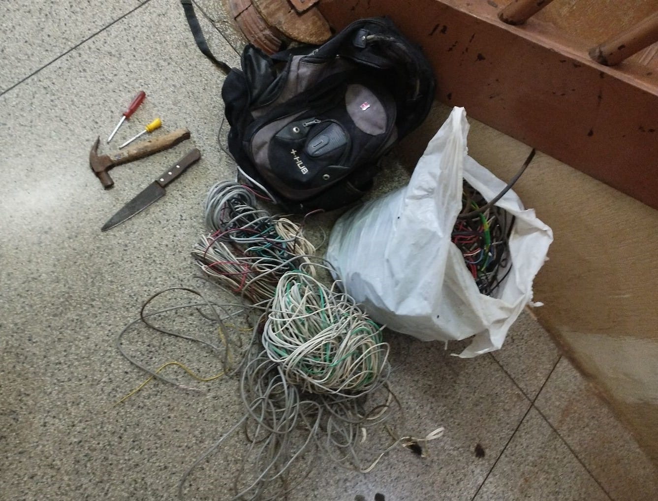 Homem é detido pela GCM por furto em empresa